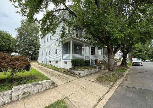 2nd image of E Bennett St, Kingston, PA 18704 | MLS# 782411