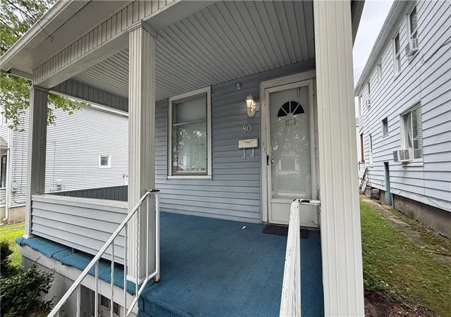 Photo 3 of Single family home for sale at E Bennett St, Kingston, PA 18704 | MLS# 782411 | Listing updated on 2026-08-09