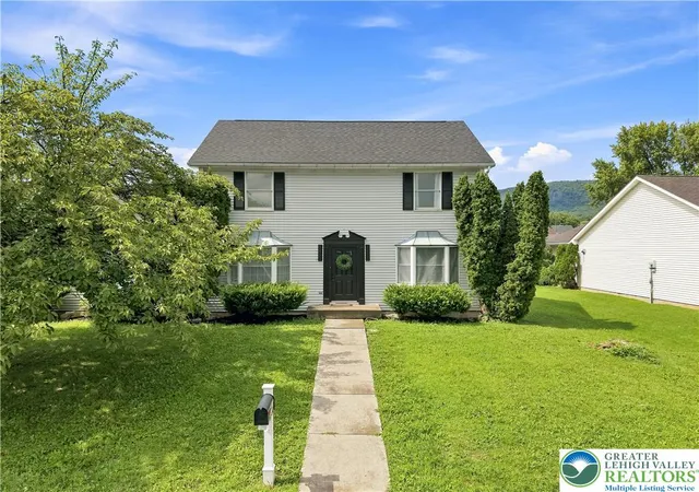 Photo 1 of Sale Pending at 302 Delaware Ave, Wind Gap, PA 18091 | MLS# 782442 | Listing updated on 2026-08-22