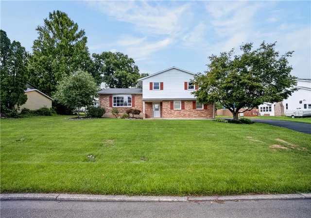 Photo 1 of Single family home for sale at 1160 Brentwood Ave, Bethlehem, PA 18017 | MLS# 782316 | Listing updated on 2026-08-26