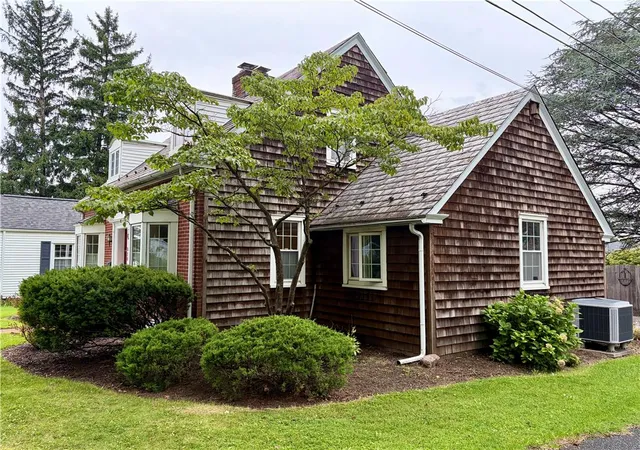 Photo 3 of Sale Pending at 820 W Goepp St, Bethlehem, PA 18018 | MLS# 782513 | Listing updated on 2026-08-18