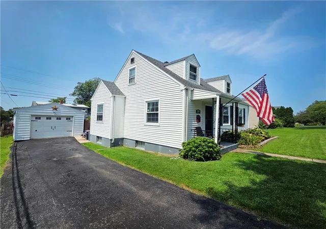 Photo 2 of Single family home for sale at 108 Constitution Ave, Hellertown, PA 18055 | MLS# 782499 | Listing updated on 2026-08-11
