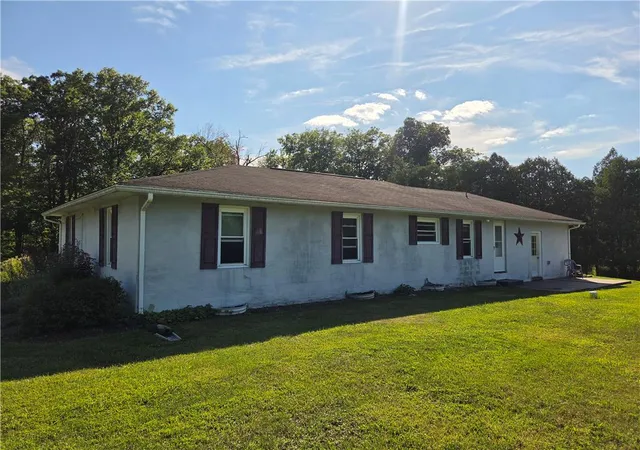 2nd image of 1863 Ringing Rocks Rd, Upper Black Eddy, PA 18972 | MLS# 782528