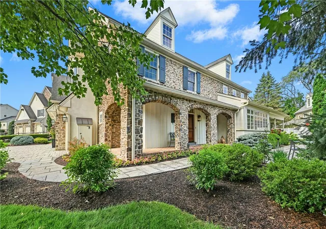 Photo 1 of Sale Pending at 2048 Frg Run, Bethlehem City, PA 18015 | MLS# 782529 | Listing updated on 2026-08-19