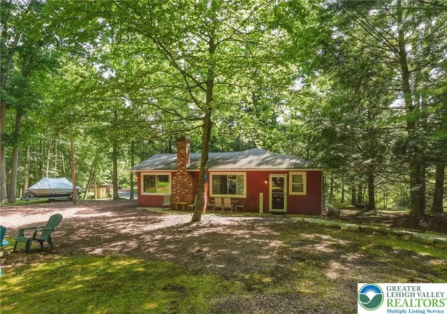 Photo 2 of Sale Pending at 3 Deer Trl Ln, Nesquehoning, PA 18240 | MLS# 781834 | Listing updated on 2026-08-18