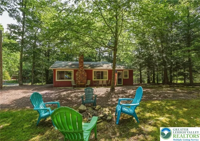 Photo 3 of Sale Pending at 3 Deer Trl Ln, Nesquehoning, PA 18240 | MLS# 781834 | Listing updated on 2026-08-18