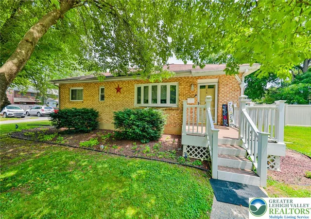 Photo 1 of Sale Pending at 735 N Glenwood St, Allentown, PA 18104 | MLS# 782571 | Listing updated on 2026-08-25