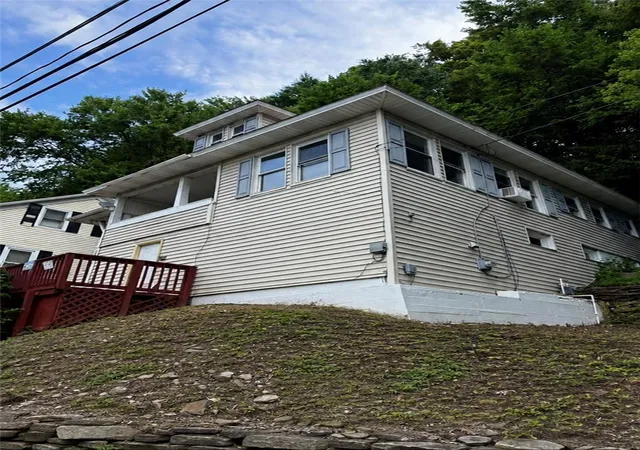Photo 1 of Single family home for sale at 139 Cliff St, Honesdale, PA 18431 | MLS# 782577 | Listing updated on 2026-08-12