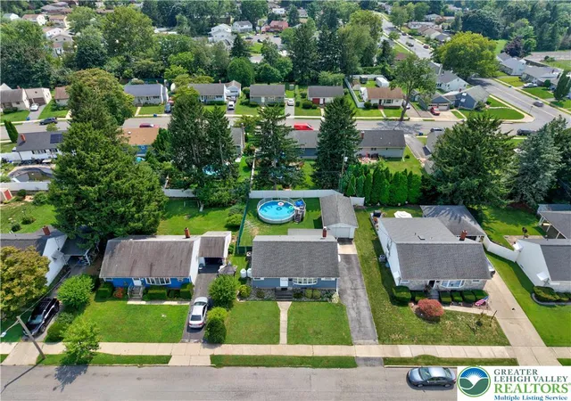 Photo 1 of Sale Pending at 1547 Dale Ln, Bethlehem, PA 18018 | MLS# 782492 | Listing updated on 2026-08-17