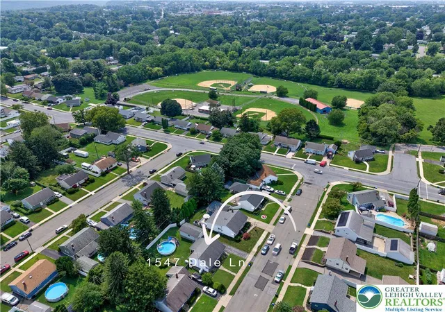 Photo 2 of Sale Pending at 1547 Dale Ln, Bethlehem, PA 18018 | MLS# 782492 | Listing updated on 2026-08-17