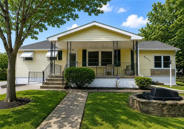 Photo 1 of Sale Pending at 835 E Montgomery St, Allentown, PA 18103 | MLS# 782446 | Listing updated on 2026-08-20