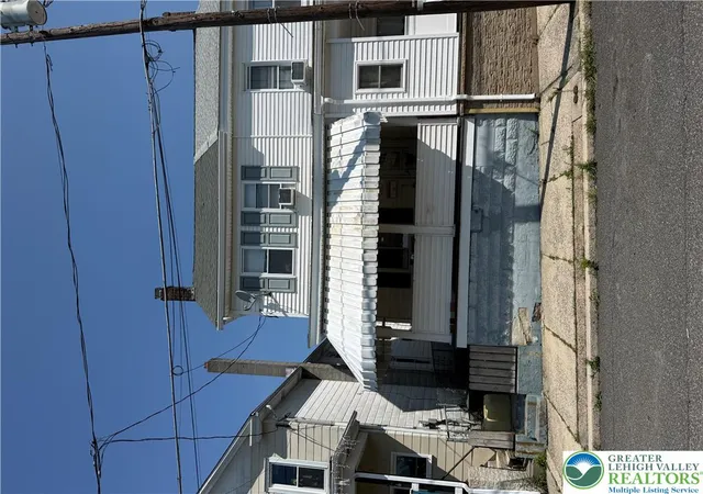 2nd image of 246 E Ludlow St, Summit Hill, PA 18250 | MLS# 782595