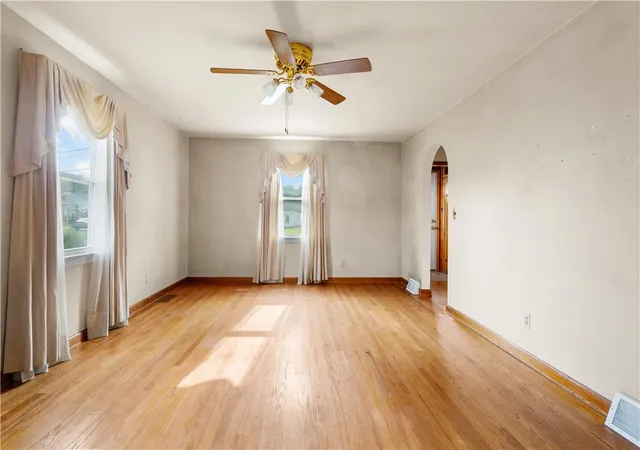 Photo 5 of Sale Pending at 2882 Alms House Rd, Nazareth, PA 18064 | MLS# 782512 | Listing updated on 2026-08-24