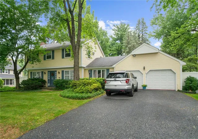 Photo 1 of Sale Pending at 2847 Fairfield Dr, Allentown, PA 18103 | MLS# 782561 | Listing updated on 2026-08-21