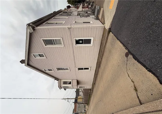 3rd image of 117 5Th St, Allentown, PA 18101 | MLS# 782653