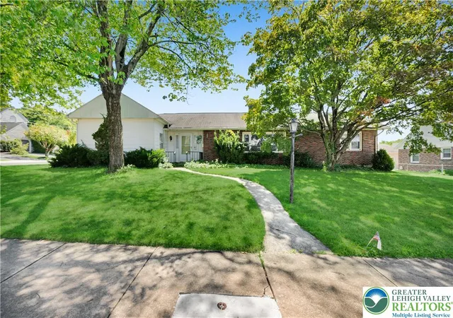 Photo 2 of Single family home for sale at 418 S 4th Street, Emmaus, PA 18049 | MLS# 782620 | Listing updated on 2026-08-13
