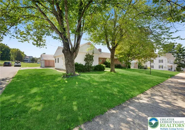 Photo 2 of Single family home for sale at 418 S 4th Street, Emmaus, PA 18049 | MLS# 782620 | Listing updated on 2026-08-13