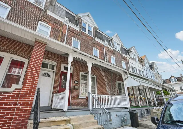 1st image of 816 Cedar St, Allentown, PA 18102 | MLS# 782663