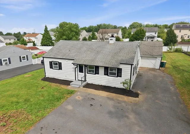 Photo 2 of Single family home for sale at 16 East Ln, Easton, PA 18045 | MLS# 782667 | Listing updated on 2026-08-13
