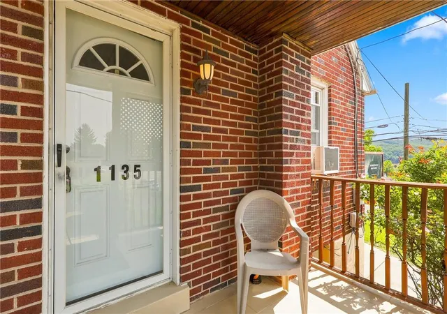 4th image of 1135 E Susquehanna St, Allentown, PA 18103 | MLS# 782625