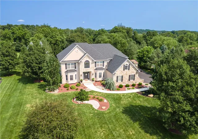 Photo 2 of Sale Pending at 129 Chase Holw Dr, Nazareth, PA 18064 | MLS# 782612 | Listing updated on 2026-08-20