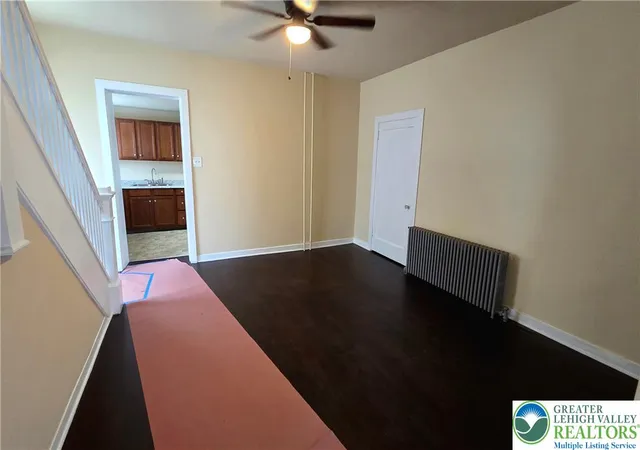 Photo 3 of Single family home for sale at 230 Wood St, Catasauqua, PA 18032 | MLS# 782705 | Listing updated on 2026-09-29