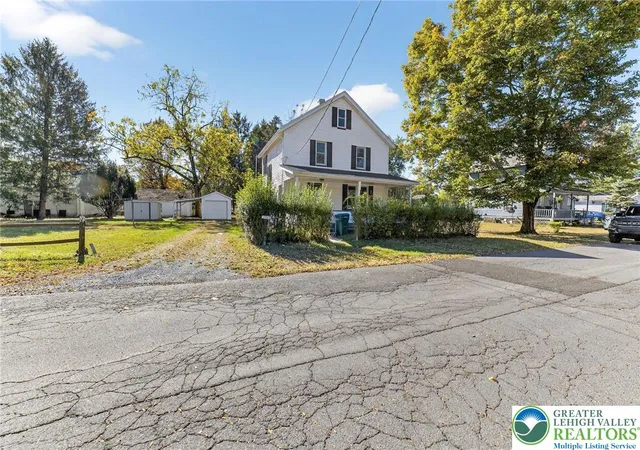 27th image of 3 Oakland Ave, East Stroudsburg, PA 18301 | MLS# 782719