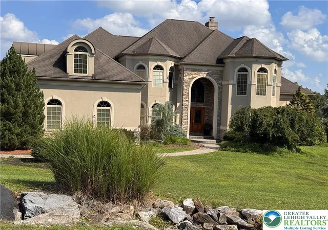 Photo 2 of Single family home for sale at 2707 Apple Valley Cir, Orefield, PA 18069 | MLS# 782473 | Listing updated on 2026-08-18