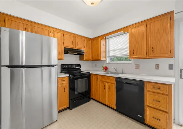 3rd image of 813 E Gordon St, Allentown, PA 18109 | MLS# 782720