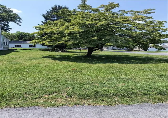 3rd image of 226 N Graham St, Allentown, PA 18109 | MLS# 780218