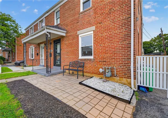 Photo 4 of Sale Pending at 1528 Catalina Ave, Allentown, PA 18103 | MLS# 782704 | Listing updated on 2026-08-21