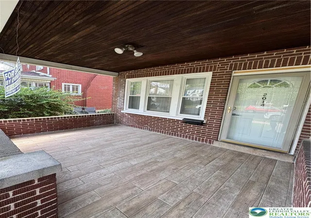 2nd image of 2014 W Highland St, Allentown, PA 18104 | MLS# 782816