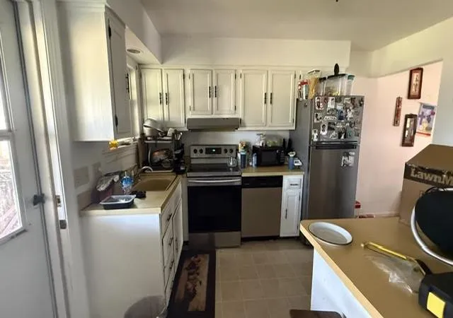 Photo 4 of Townhouse for sale at 5758 Greens Dr, Allentown, PA 18106 | MLS# 782831 | Listing updated on 2026-08-21