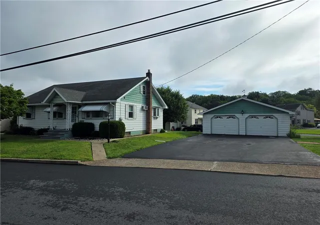 1st image of 4361 Spruce St, Whitehall, PA 18052 | MLS# 782845