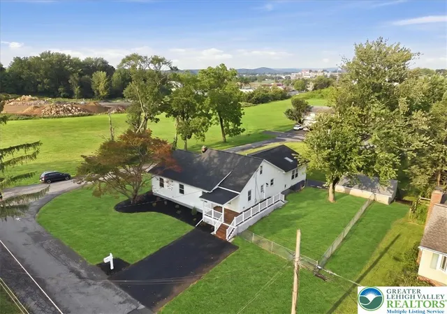 Photo 1 of Sale Pending at 301 S Watson St, Easton, PA 18045 | MLS# 782780 | Listing updated on 2026-08-22