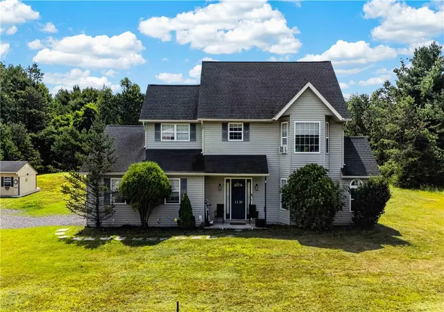 Photo 2 of Single family home for sale at 1139 Kindling Dr, Blakeslee, PA 18610 | MLS# 782900 | Listing updated on 2026-08-18