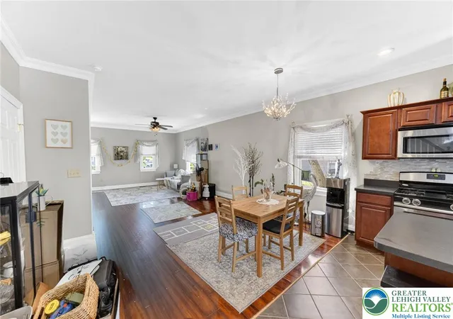 4th image of 311 Hunt Ave, Phillipsburg, NJ 08865 | MLS# 782911