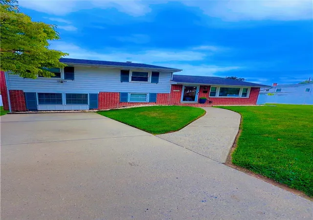Photo 1 of Single family home for sale at 1844 29th Street Sw, Allentown, PA 18103 | MLS# 782921 | Listing updated on 2026-08-17