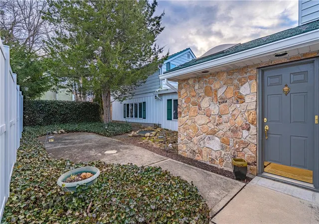 Photo 3 of Single family home for sale at 110 Arch St, Macungie, PA 18062 | MLS# 782461 | Listing updated on 2026-08-24