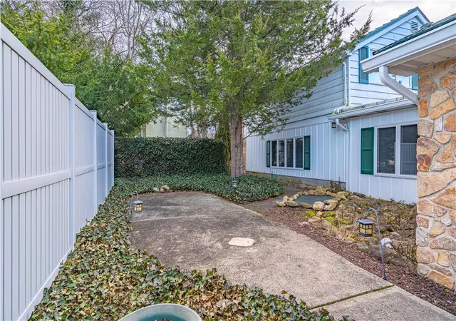 Photo 4 of Single family home for sale at 110 Arch St, Macungie, PA 18062 | MLS# 782461 | Listing updated on 2026-08-24