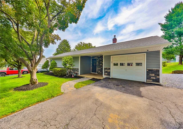 Photo 3 of Sale Pending at 1403 Richmond Rd, Easton, PA 18040 | MLS# 782966 | Listing updated on 2026-08-25