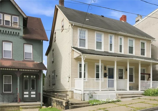Photo 1 of Single family home for sale at 830 Kieffer St, Fountain Hill, PA 18015 | MLS# 782927 | Listing updated on 2026-08-19