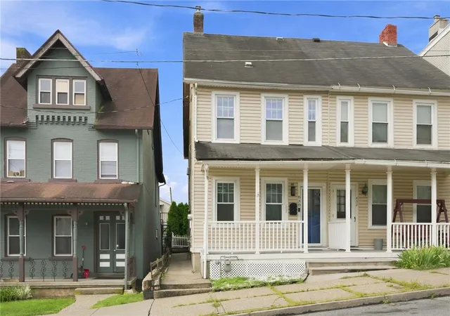 Photo 3 of Single family home for sale at 830 Kieffer St, Fountain Hill, PA 18015 | MLS# 782927 | Listing updated on 2026-08-19