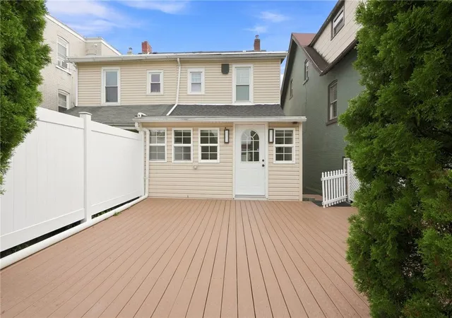 Photo 5 of Single family home for sale at 830 Kieffer St, Fountain Hill, PA 18015 | MLS# 782927 | Listing updated on 2026-08-19