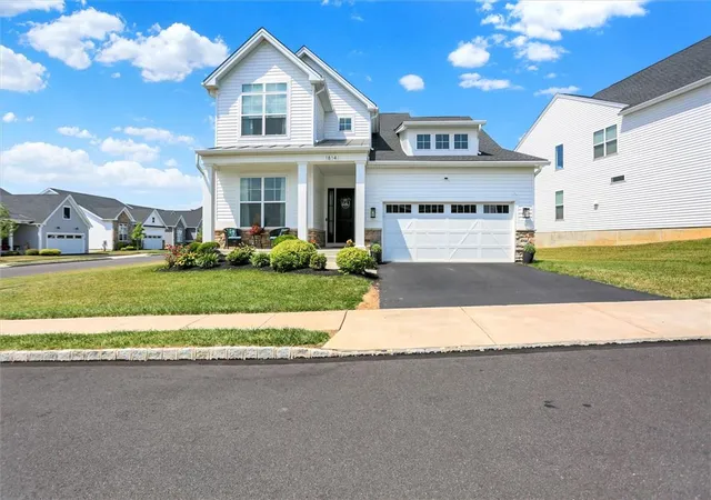 Photo 1 of Single family home for sale at 1814 Stang Dr, Allentown, PA 18104 | MLS# 782943 | Listing updated on 2026-08-25