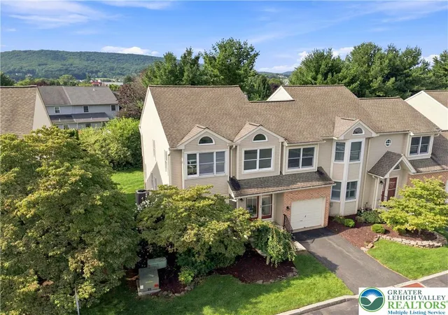 Photo 4 of Townhouse for sale at 184 Ridings Cir #184, Macungie, PA 18062 | MLS# 782696 | Listing updated on 2026-08-23