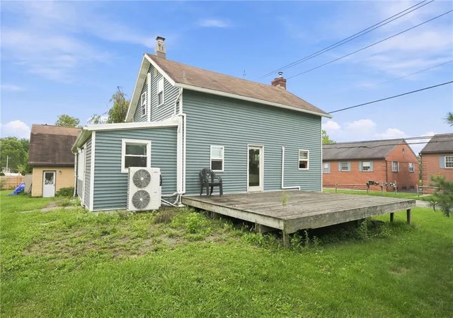 Photo 4 of Single family home for sale at 1260 Grange Rd, Allentown, PA 18106 | MLS# 783023 | Listing updated on 2026-08-19