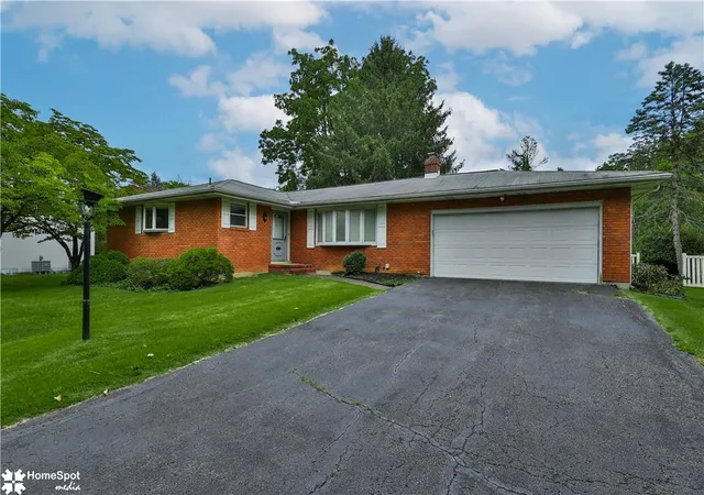Photo 1 of Sale Pending at 1289 Stafore Dr, Bethlehem, PA 18017 | MLS# 782972 | Listing updated on 2026-08-22