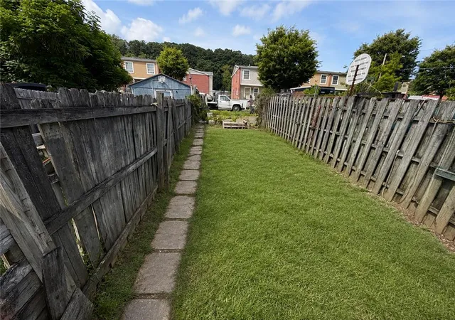 21st image of 425 E Susquehanna St, Allentown, PA 18103 | MLS# 783044