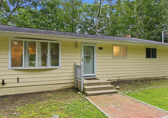 Photo 1 of Single family home for sale at 6619 Delilah Rd, East Stroudsburg, PA 18302 | MLS# 783056 | Listing updated on 2026-08-19